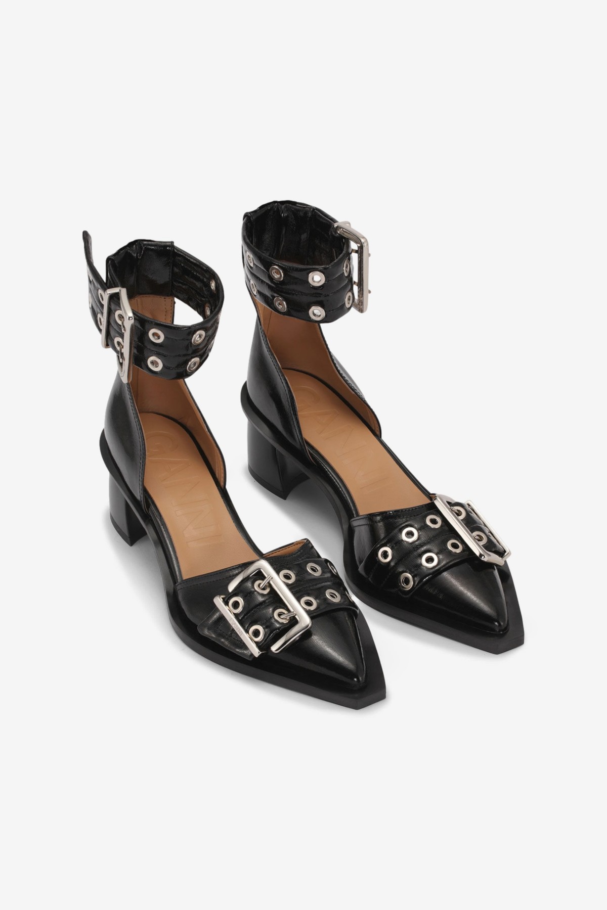 Ganni Feminine Buckle Open Cut Pump Naplack in Black