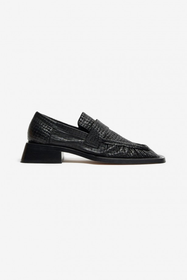Airi Loafers