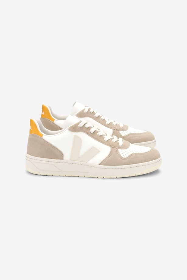 V-10 Chromefree leather