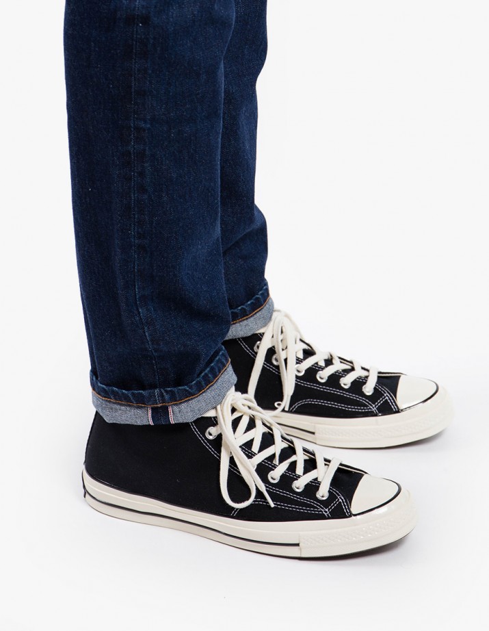 Tapered Jeans