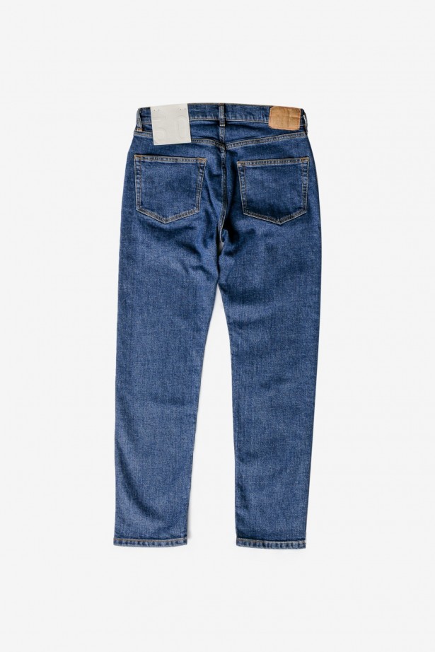 TM005 Tapered Fit