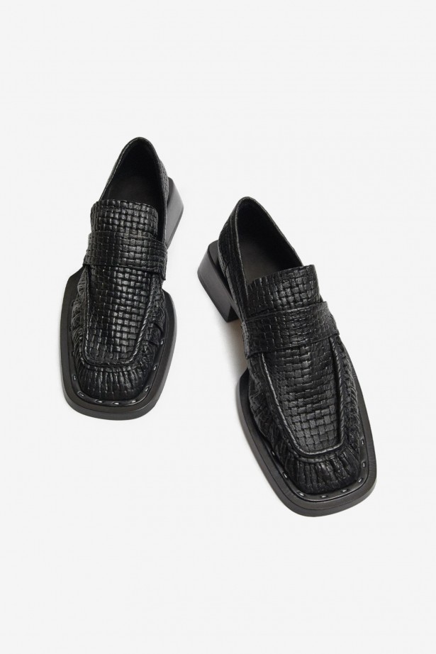 Airi Loafers