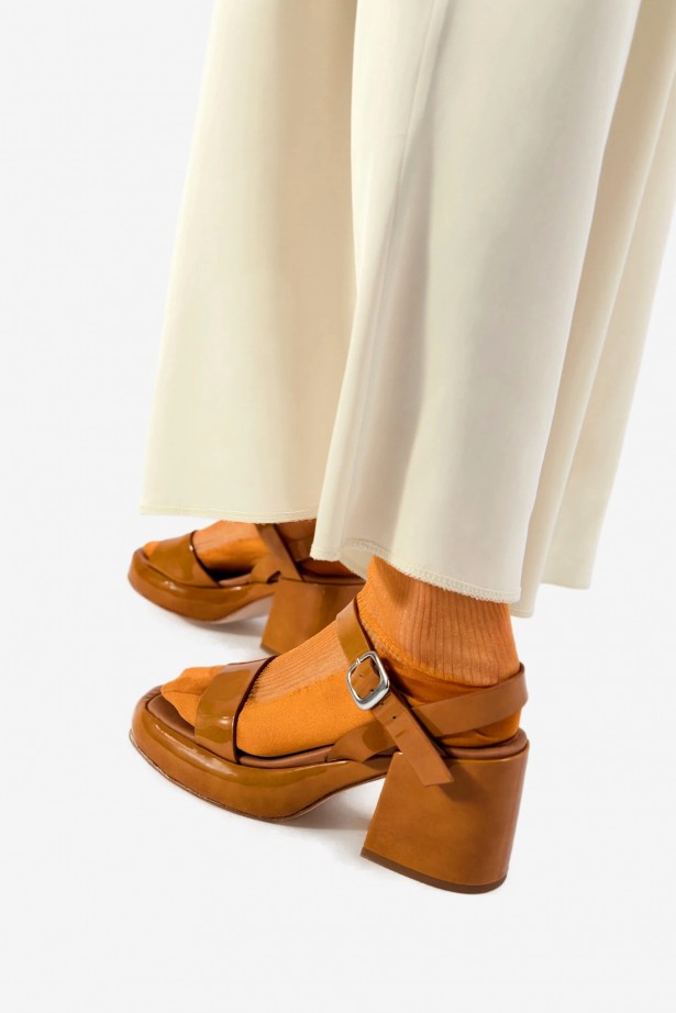 Beverly Camel Sandals